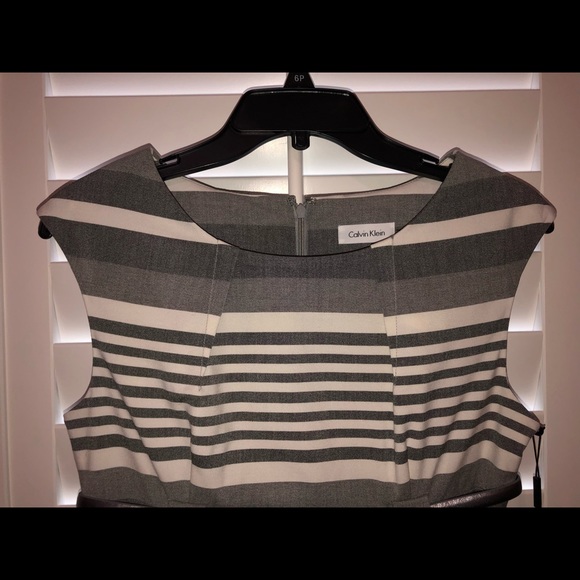 NWT Calvin Klein elegant dress - Picture 3 of 8